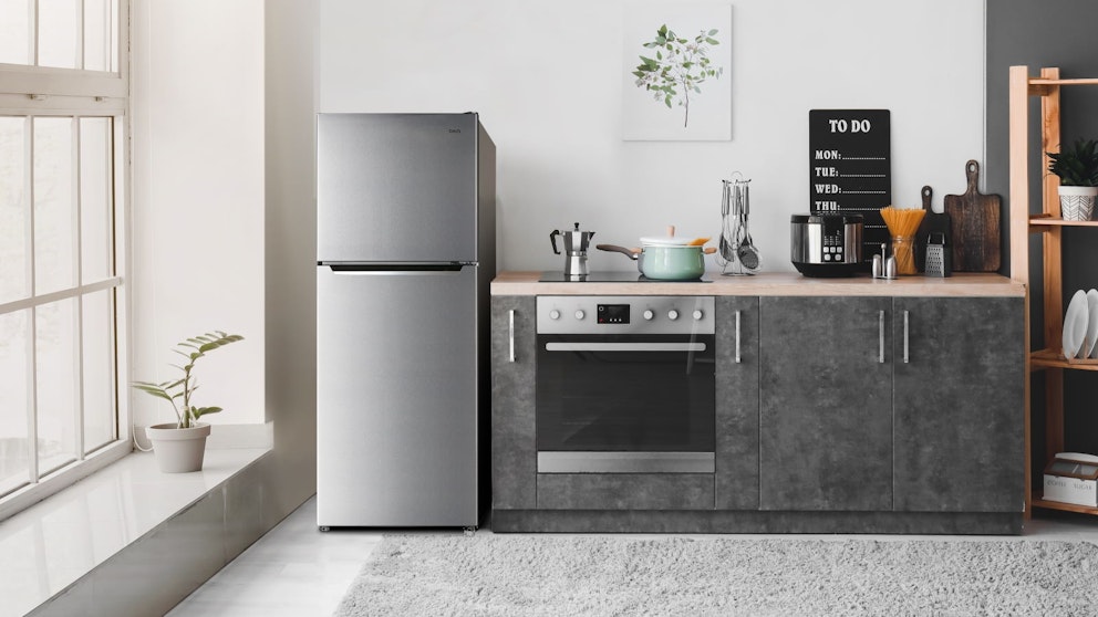 CHIQ 202L Top Mount Fridge Stainless Steel - NEW CTM200NSS5E - Image 5
