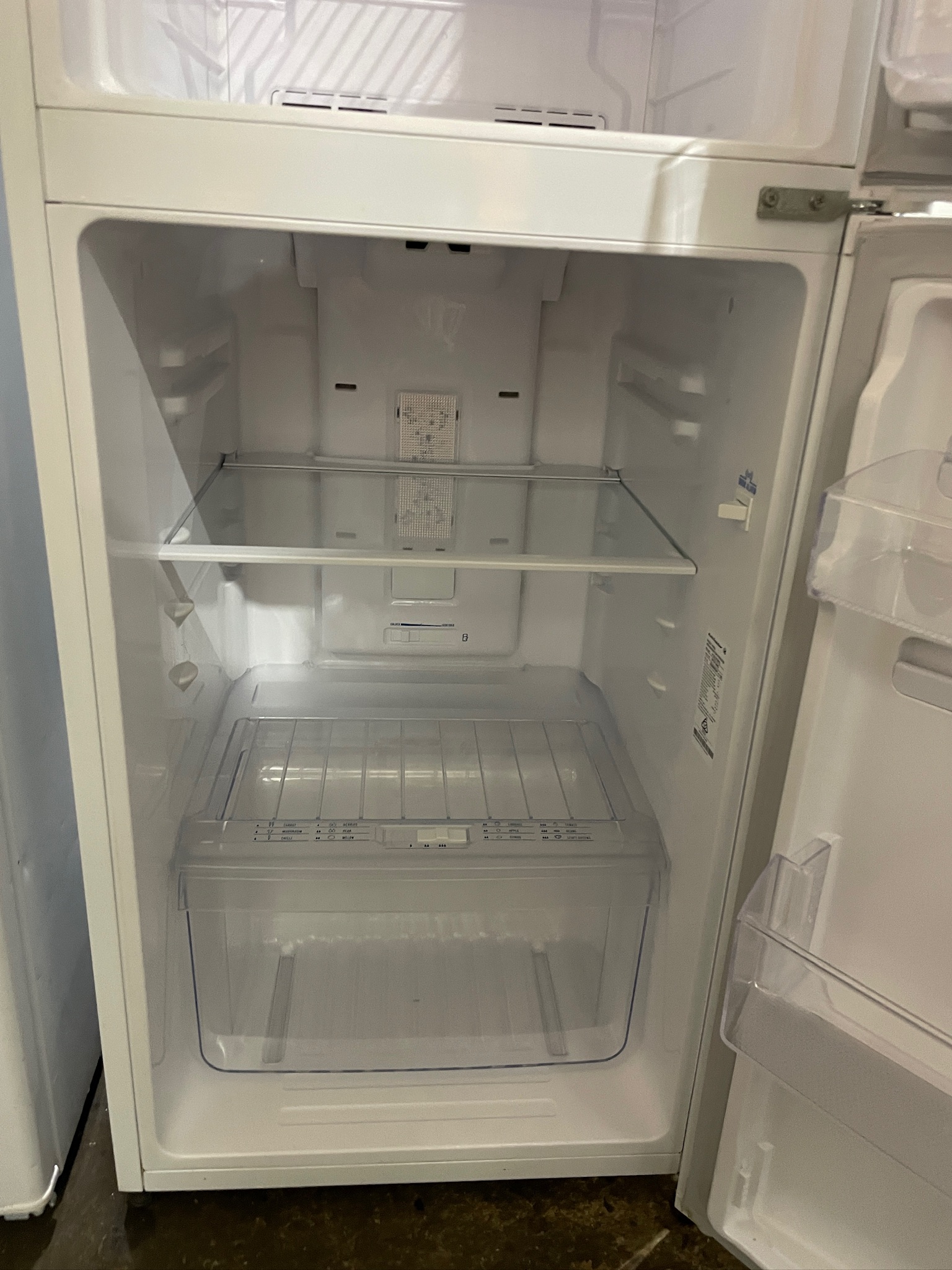 Kelvinator 231L Top Mount Fridge Freezer - Refurbished 26830 - Image 5