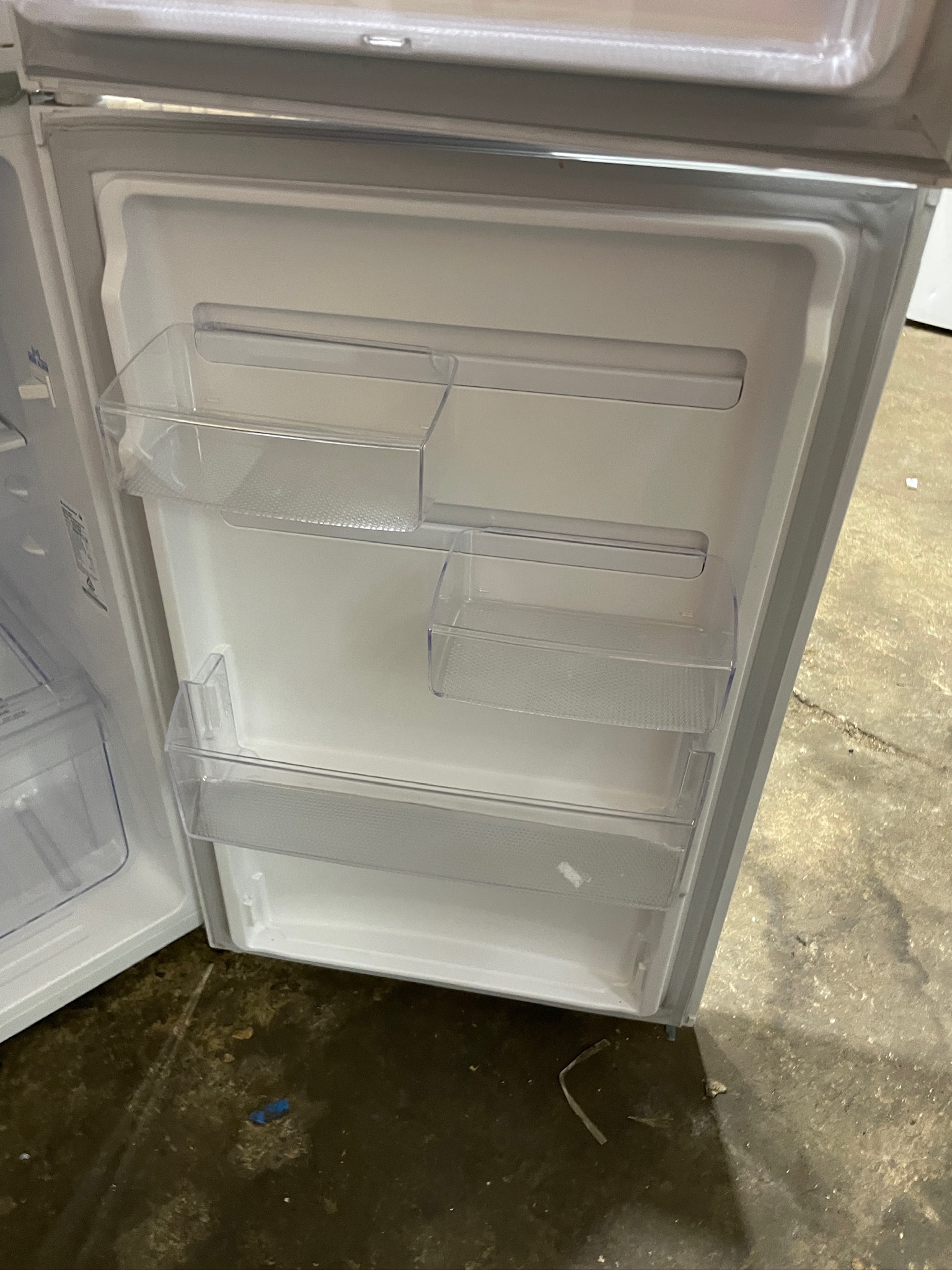Kelvinator 231L Top Mount Fridge Freezer - Refurbished 26830 - Image 7