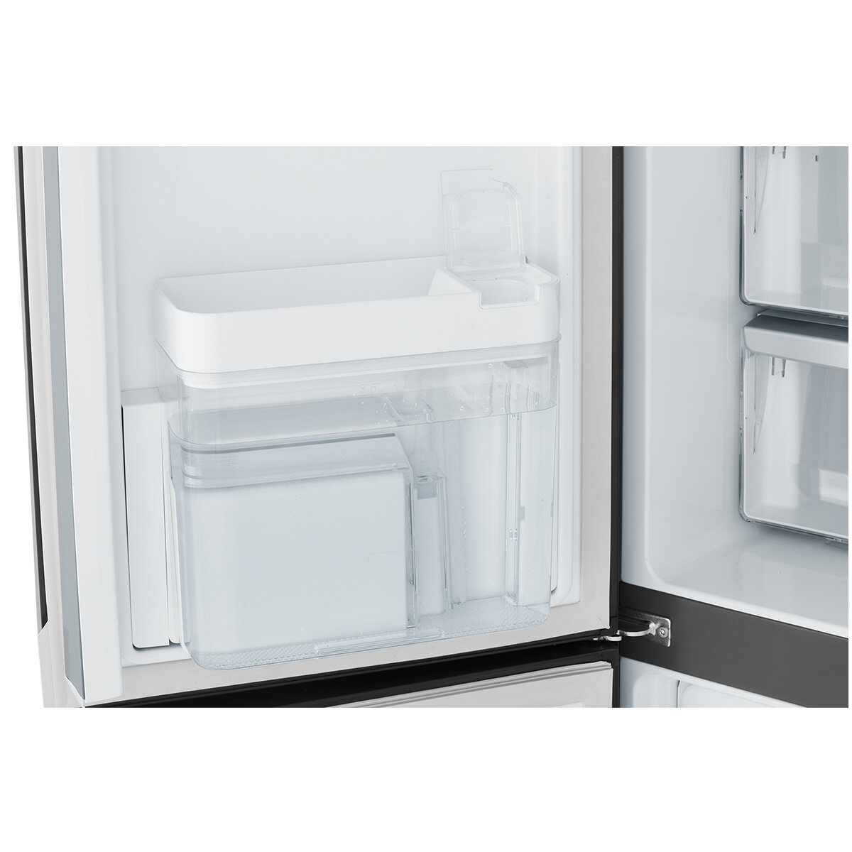 Westinghouse 564L French Quad Door Refrigerator with Water Dispenser Matte Black - Factory Second WQE5660BA - Image 14