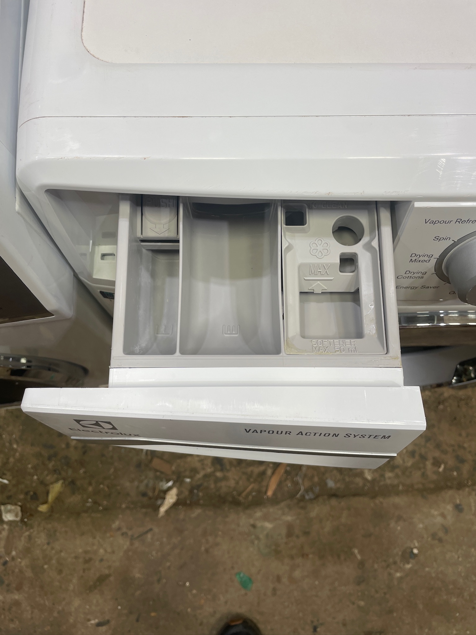 Electrolux 7.5kg/4.5kg Washer Dryer Combo Machine - Refurbished 30215 - Image 3