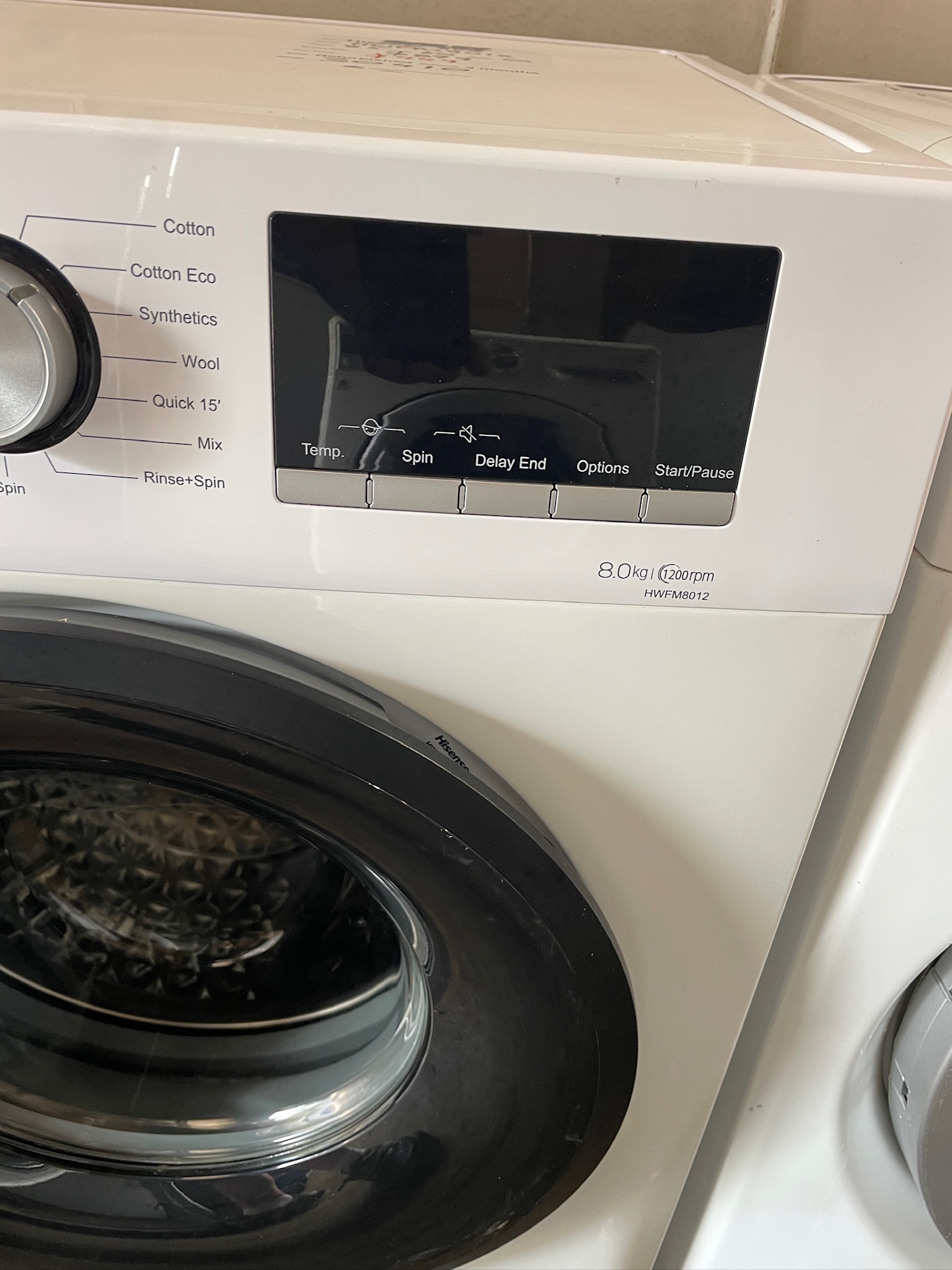 Hisense 8kg Front Load Washing Machine - Refurbished 30410 - Image 2