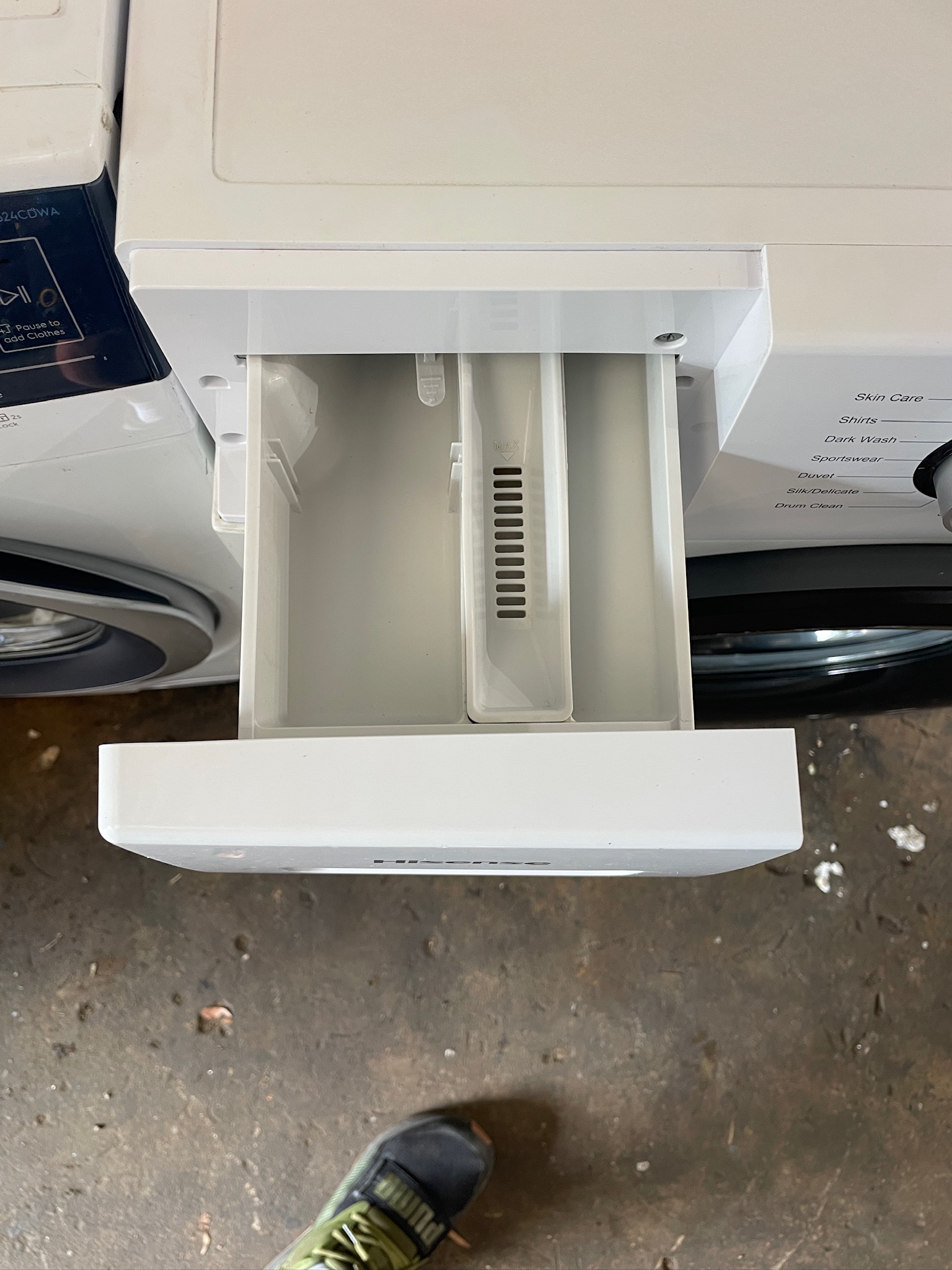 Hisense 8kg Front Load Washing Machine - Refurbished 30410 - Image 4