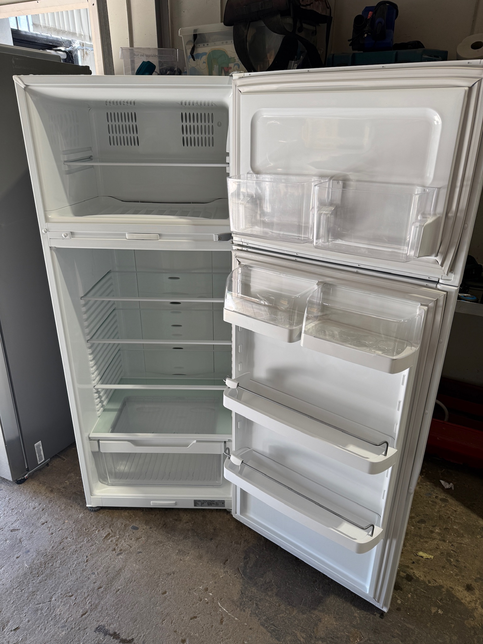 Fisher & Paykel 380L Top Mount White Fridge Freezer - Refurbished 35416 - Image 2