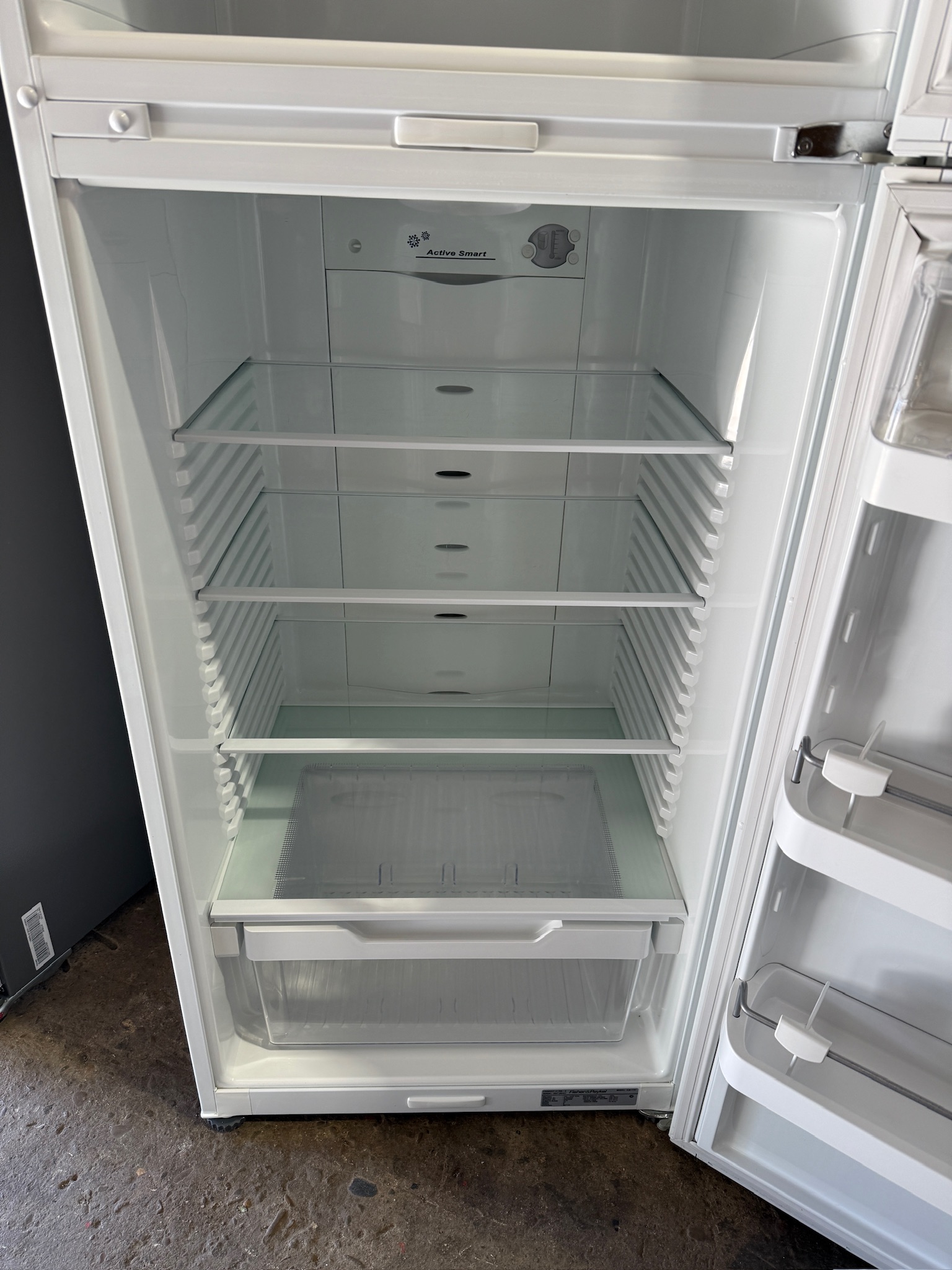 Fisher & Paykel 380L Top Mount White Fridge Freezer - Refurbished 35416 - Image 3