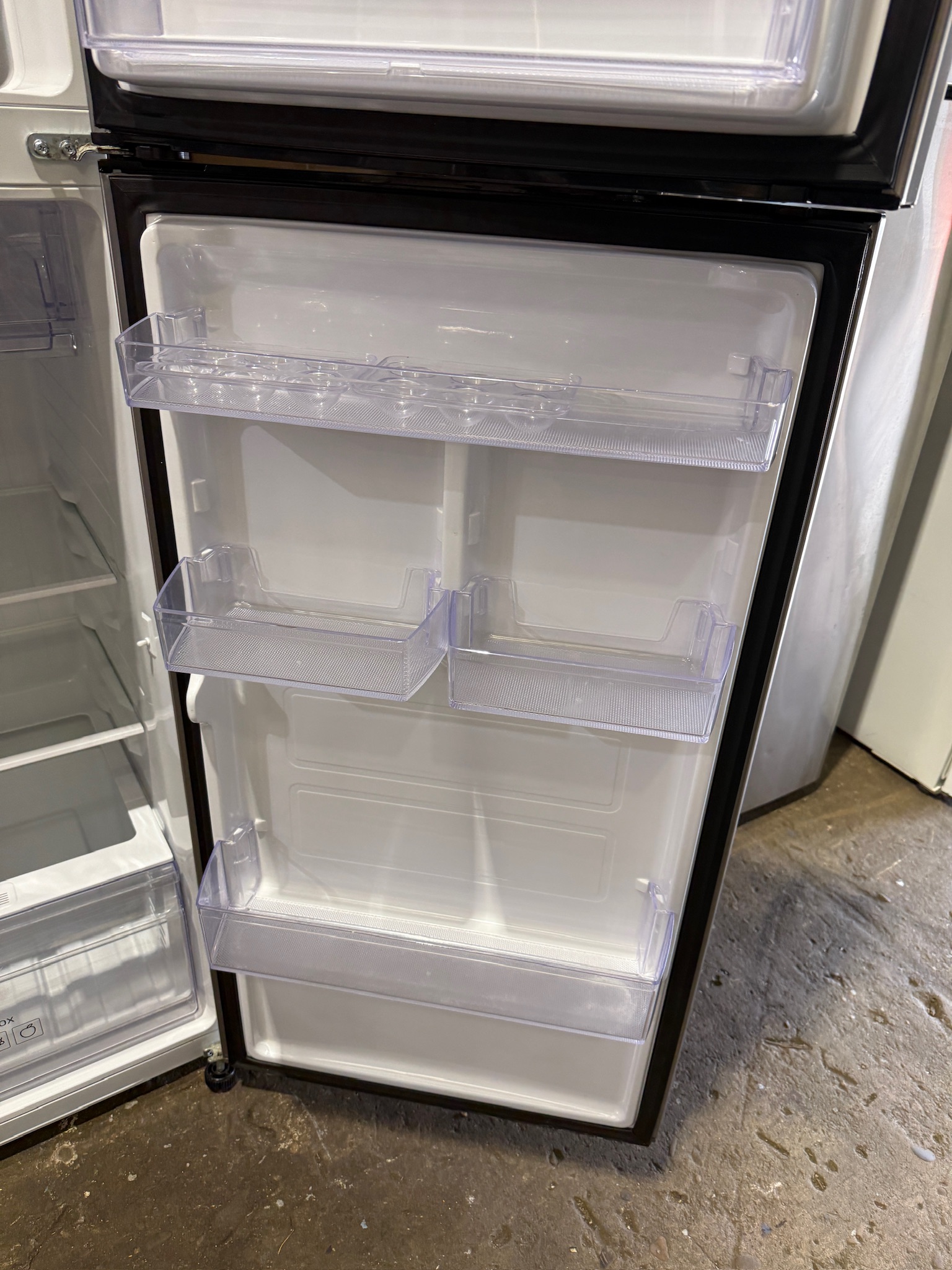 Samsung 326L Silver Top Mount Fridge Freezer - Refurbished 35828 - Image 4