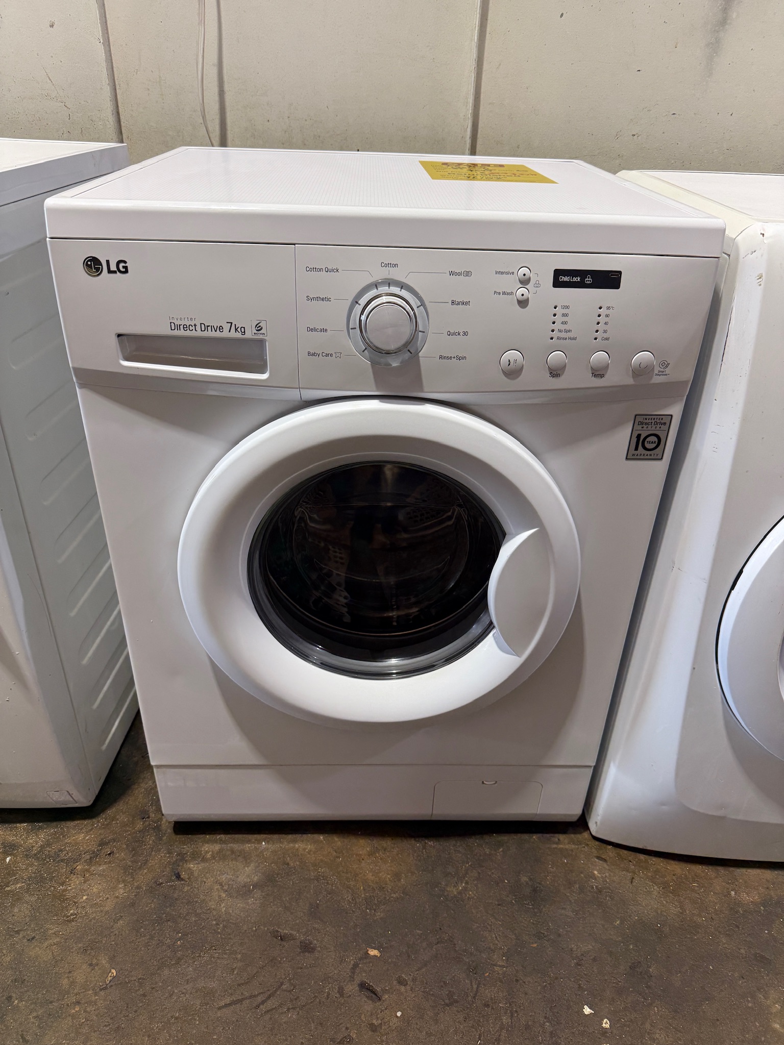 LG 7kg Front Load Washing Machine - Refurbished 36102