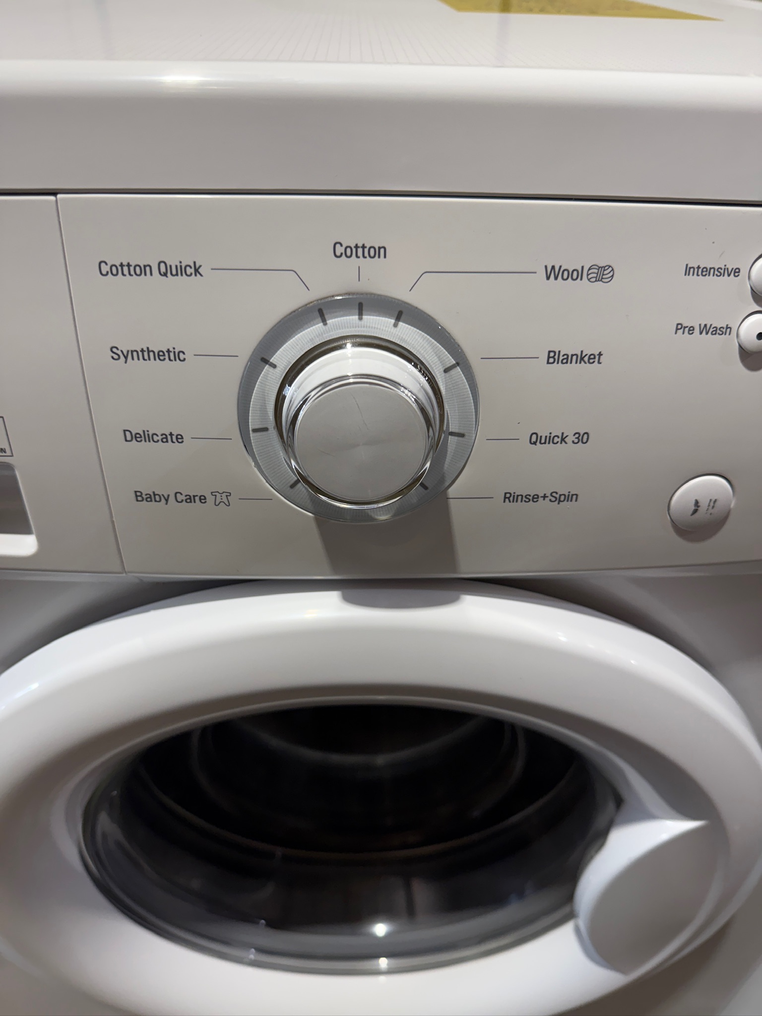 LG 7kg Front Load Washing Machine - Refurbished 36102 - Image 3