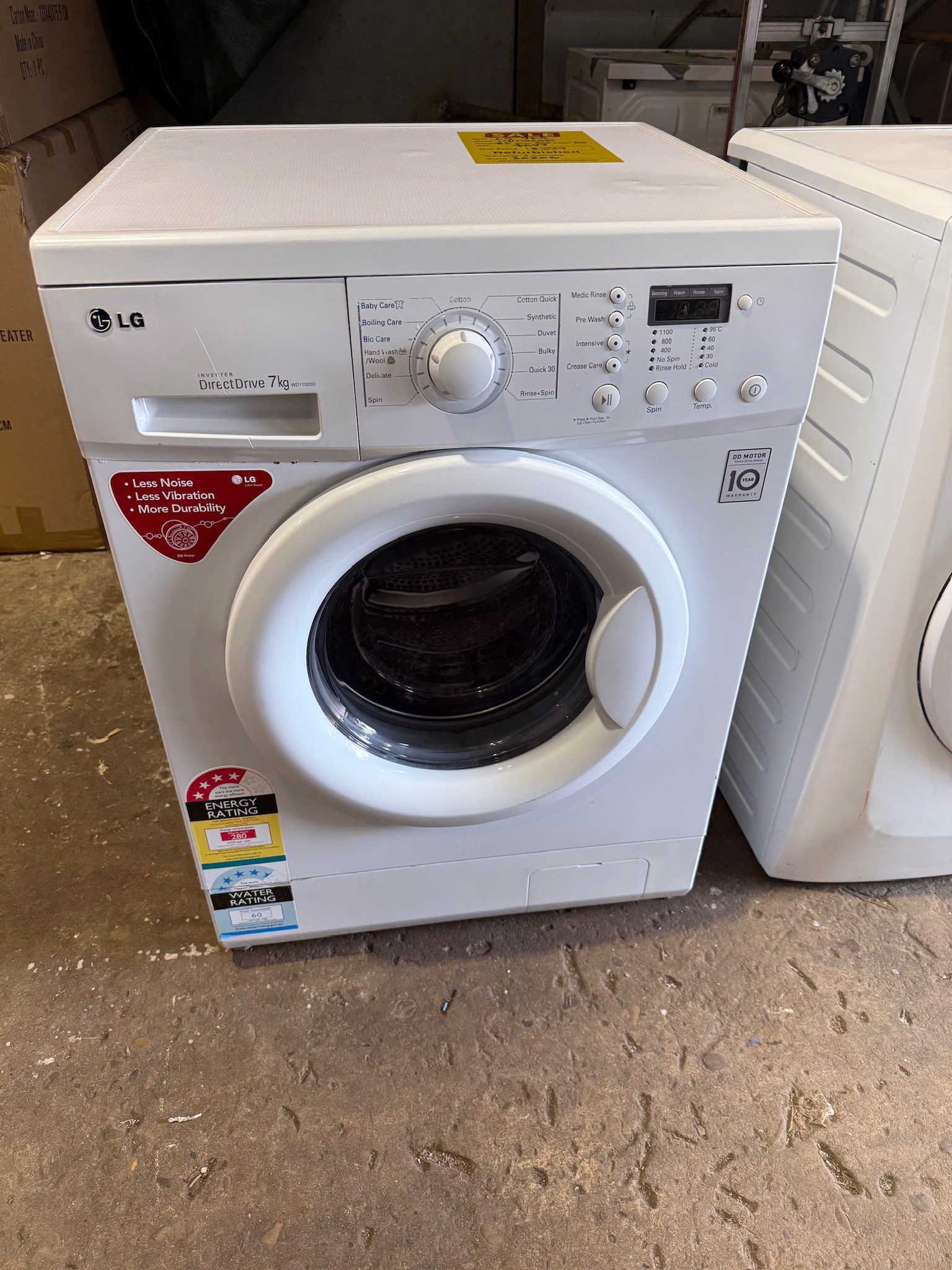 LG 7kg Front Load Washing Machine - Refurbished 36206