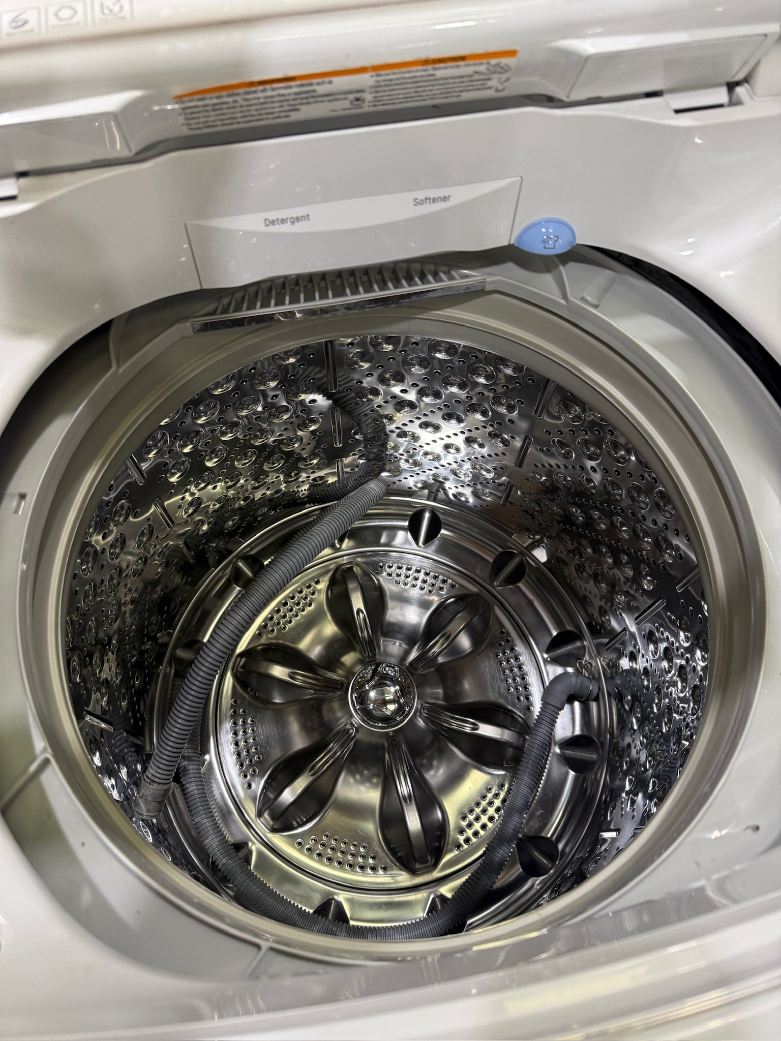 LG 8.5kg Top Load Washing Machine - Refurbished 36468 - Image 2