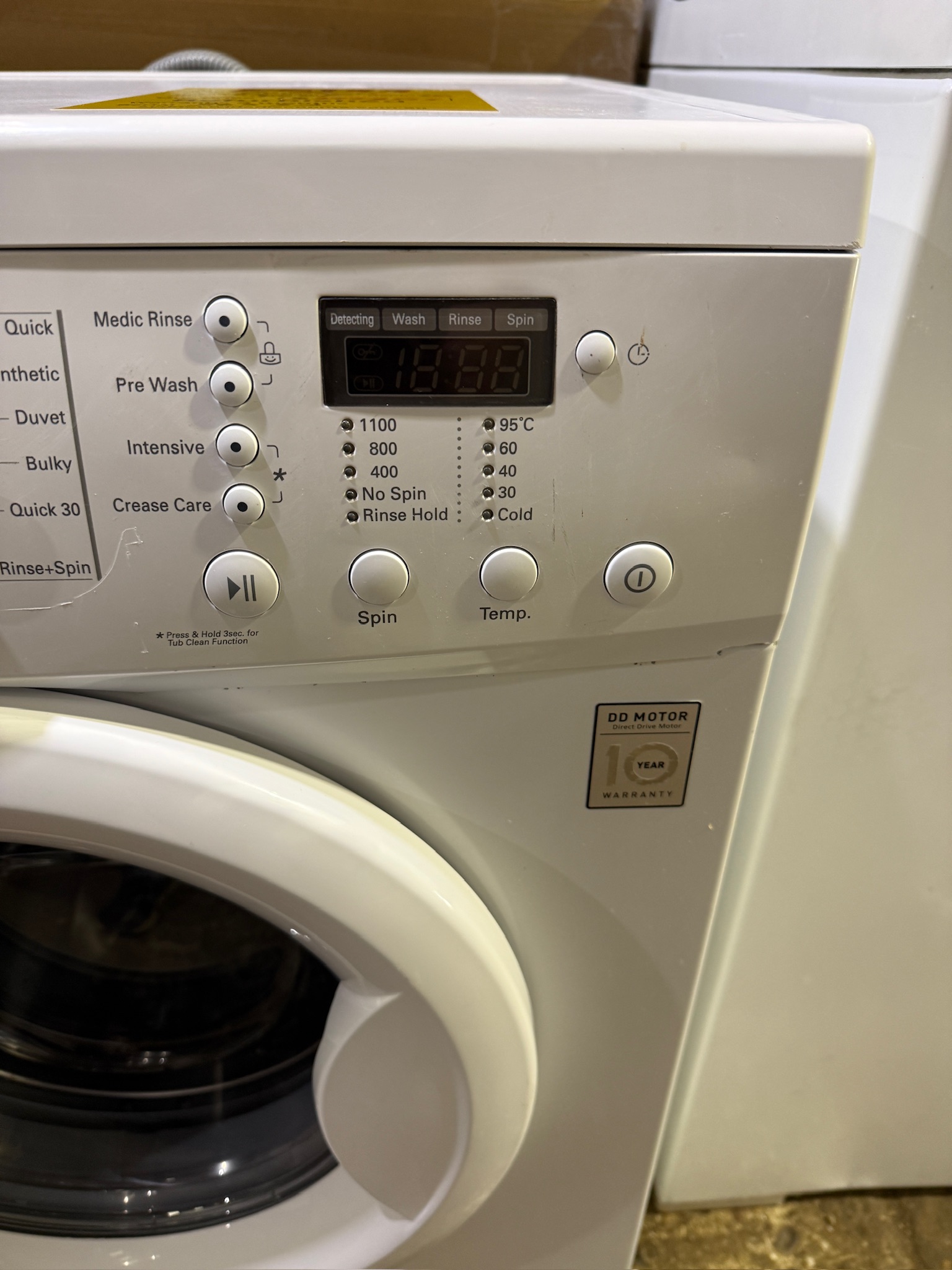 LG 7kg Front Load Washing Machine - Refurbished 36532 - Image 2