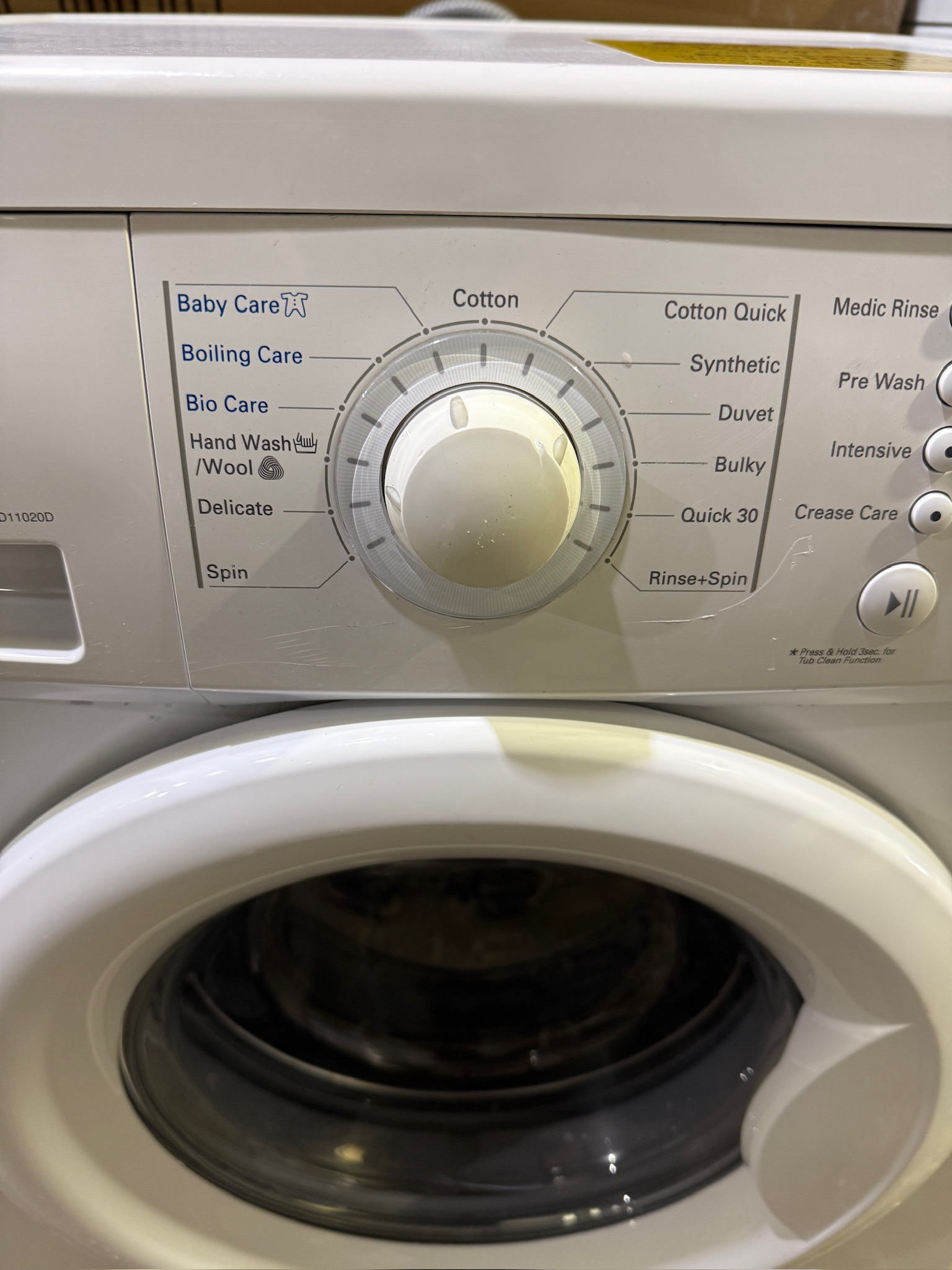 LG 7kg Front Load Washing Machine - Refurbished 36532 - Image 3
