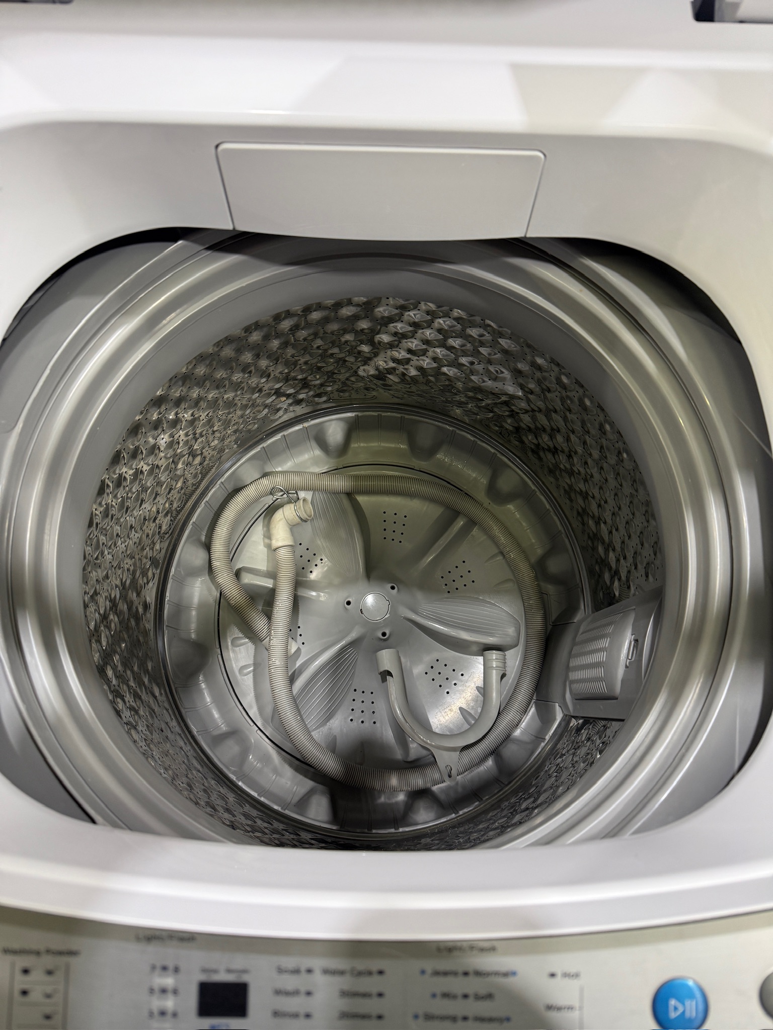 Yokohama 8kg Top Load Washing Machine - Refurbished 38819 - Image 2