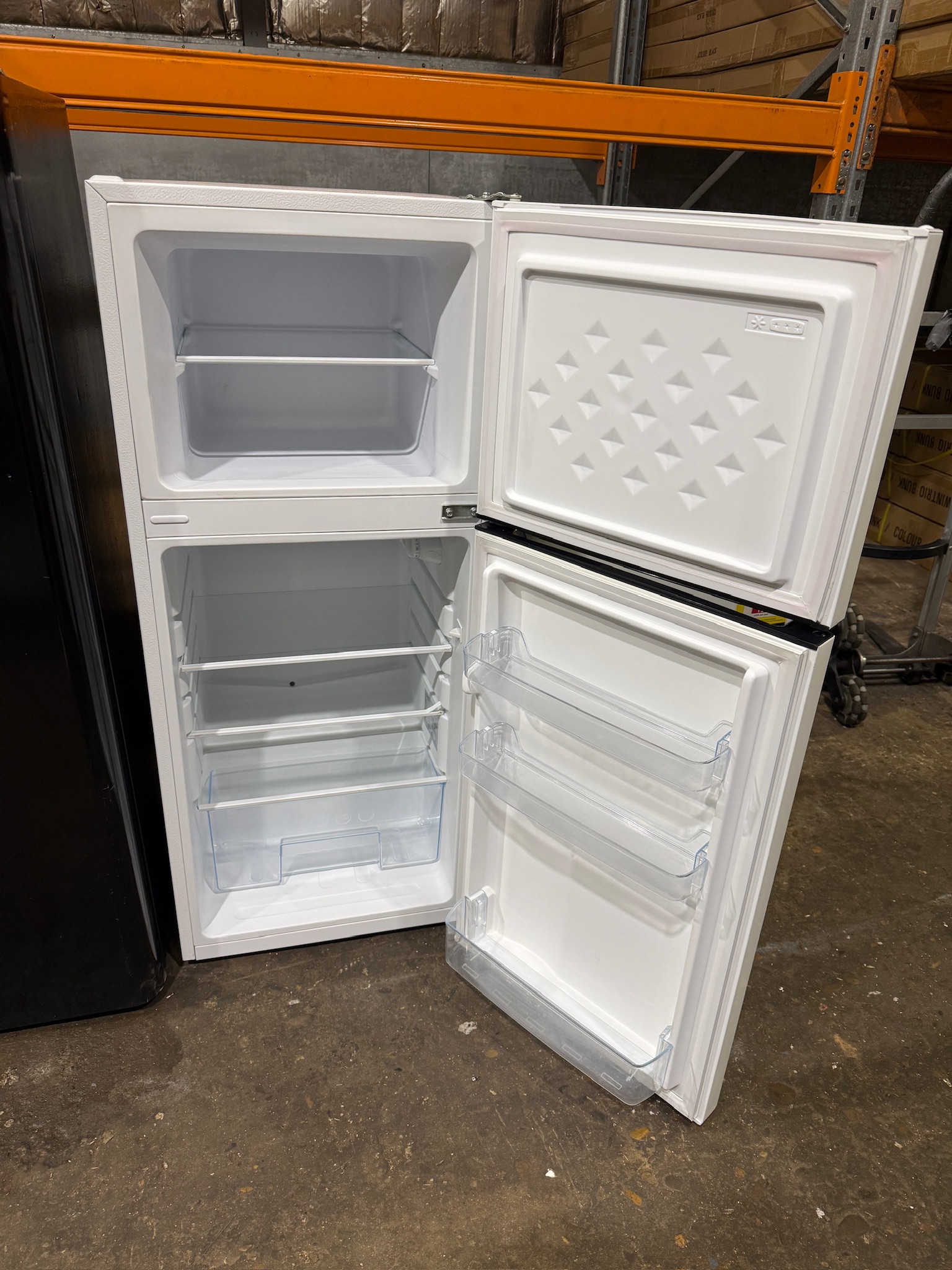 CHiQ 118L White Two Door Bar Fridge - Refurbished 38808 - Image 2